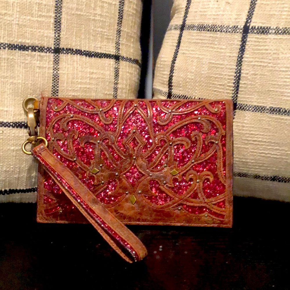 Corral Wallet/Wristlet